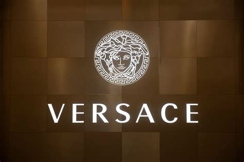 Versace Sample Sale, Vancouver, February 2023 